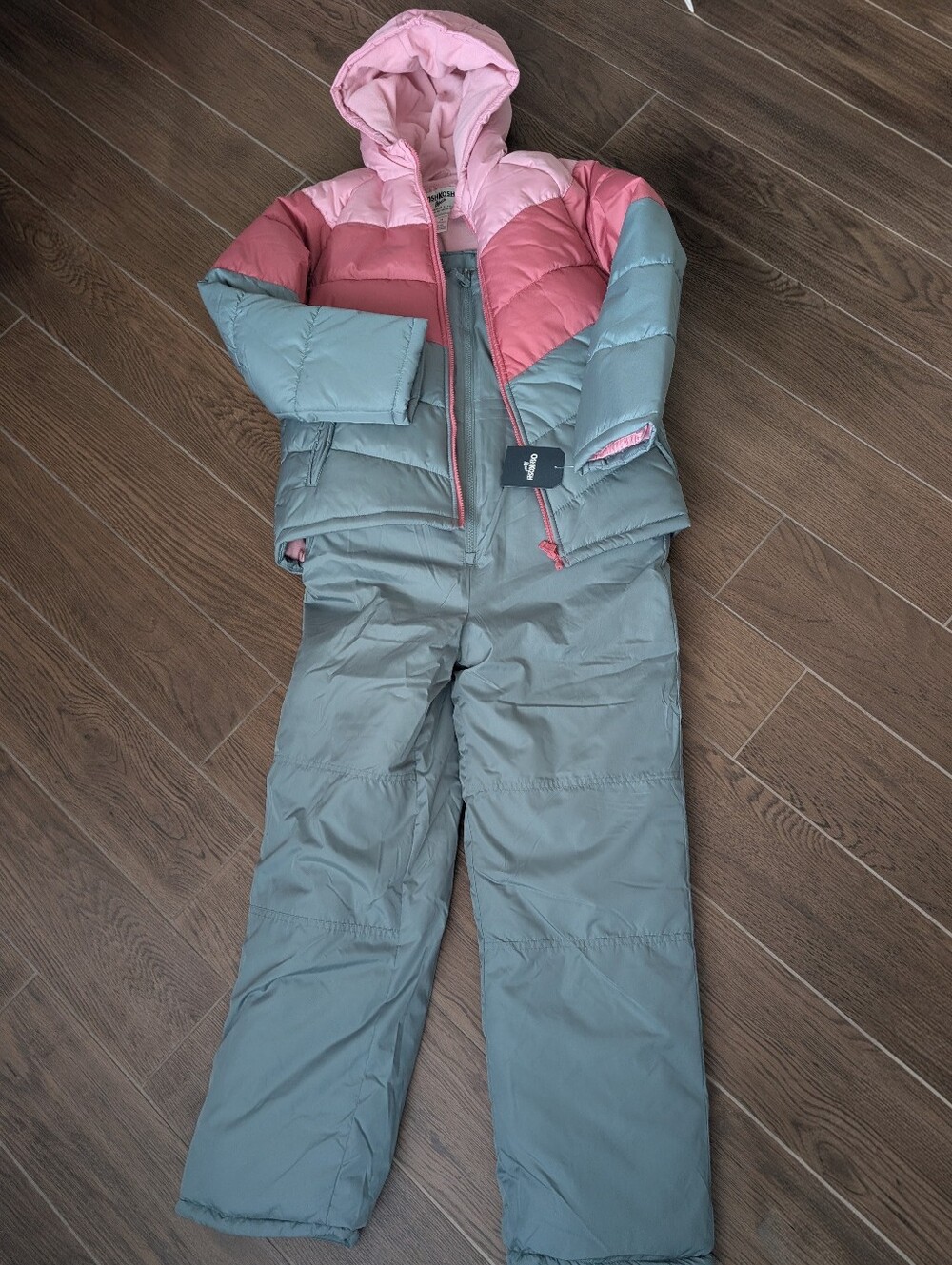 NWT Osh Kosh Colorblock Girls' Snow Jacket and Bib Set - Pink and Sage Snow Suit